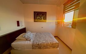 Hotel Los Algarrobos